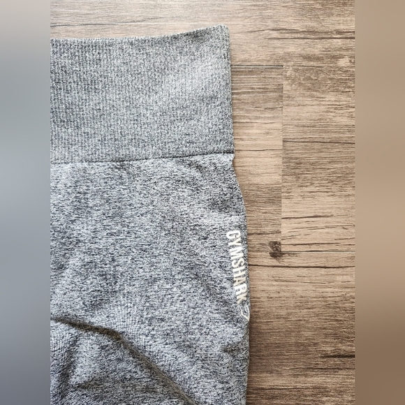 Gymshark Heather Gray Compression Athletic Leggings - Picture 2 of 5